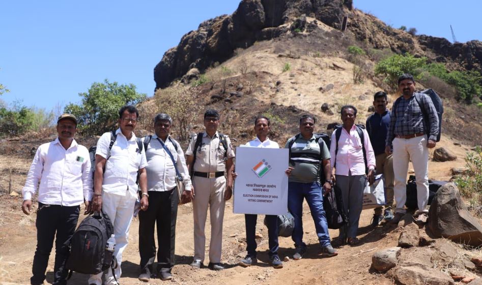 Raireshwar Fort, the highest polling booth of Maharashtra in the Baramati constituency