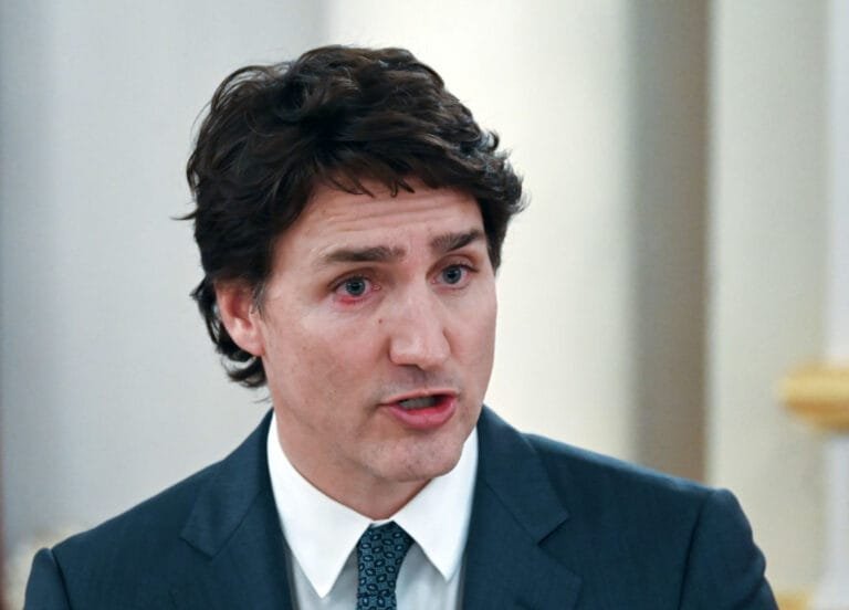 Canadian PM Justin Trudeau announces his resignation
