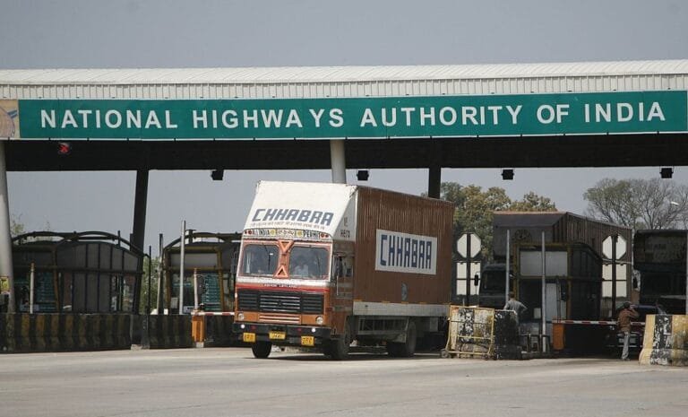 Cashless Toll Collection from April 2026: NHAI to End Cash Payments at National Highway Toll Plazas from April 2026