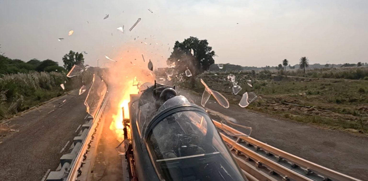 DRDO Successfully Conducts High-Speed Rocket-Sledge Test of Fighter Escape System